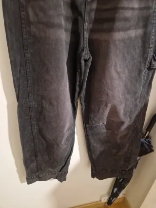 Pantalón vaquero ancho Bershka negro baggy