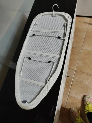 Tabla de planchar sobremesa IKEA
