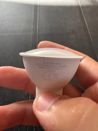 Lampadina GU10 LED – 5W luce calda (4000K) 120°