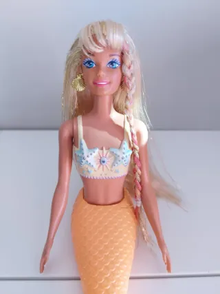Barbie muñeca Sirena Híbrida Rubia.