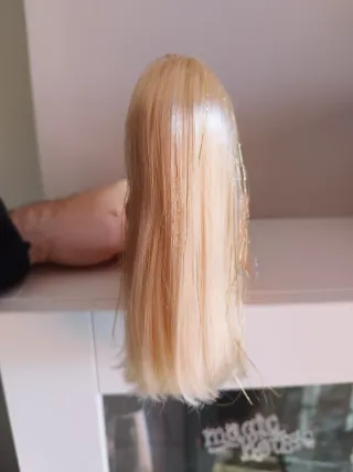 Barbie muñeca Sirena Híbrida Rubia.