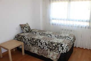 Piso en alquiler en Espartales en Alcalá de Henares