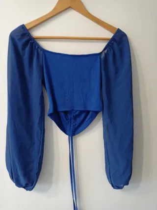 Camiseta top manga larga fruncida gaseada