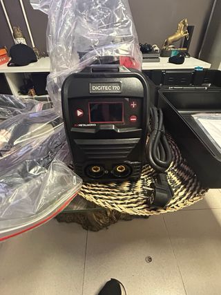 Soldadora Inverter Metal Works DIGITEC 170