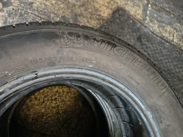 Neumático Michelin 195/65 R15 91H