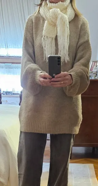 Bufanda tejida a mano