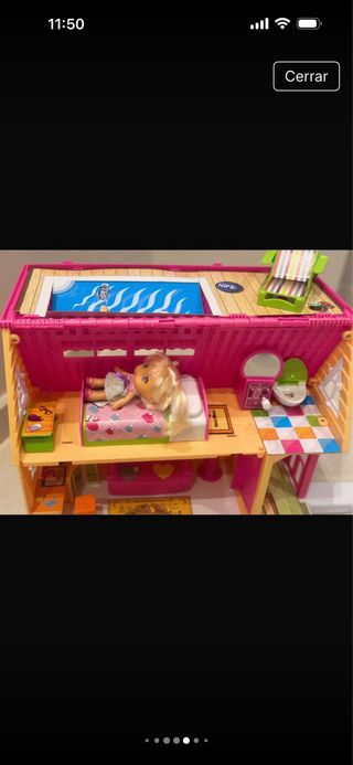 Casa de muñecas barriguitas rosa con accesorios