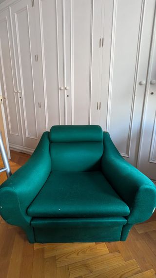 Pareja de sofá individuales retro verde