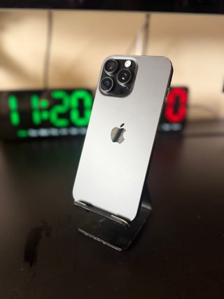 iPhone 16 Pro Max + Accessori