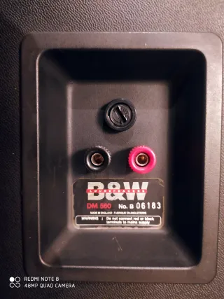 Altavoces B&W DM-560