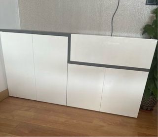 Mesa Comedor + 4 Sillas + mueble buffet