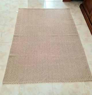 Alfombra salón beige y marrón
