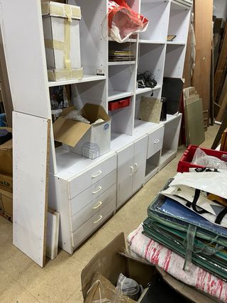 Librería modular blanca