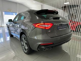 MASERATI LEVANTE GRANSPORT 350CV AUTO. 8 VEL.
