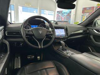 MASERATI LEVANTE GRANSPORT 350CV AUTO. 8 VEL.