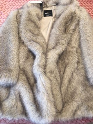 Abrigo pelo Pull&Bear Talla S