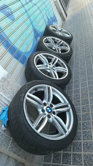 Llantas BMW 275/35 R19 originales de bmw F10 F11 .