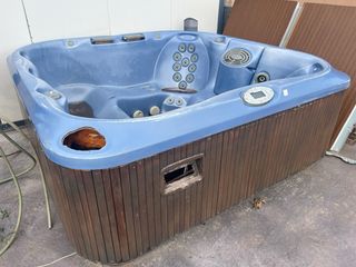 Jacuzzi J-385 per 4-5 persone