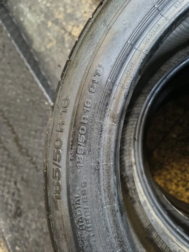 Neumático Continental 185/50R16