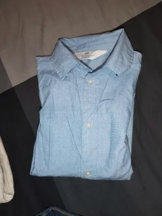 Lote Ropa Niño 4/6 años: 2 Pantalones y 4 Camisas