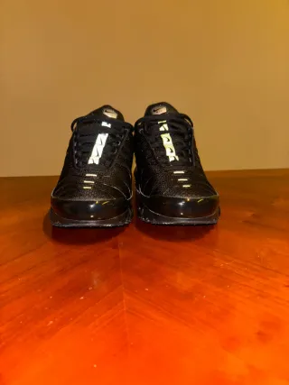 Nike TN Talla 40 Negro/Plata