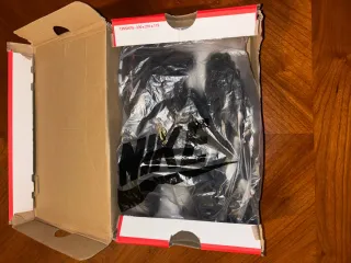 Nike TN Talla 40 Negro/Plata