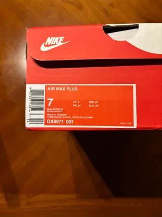 Nike TN Talla 40 Negro/Plata