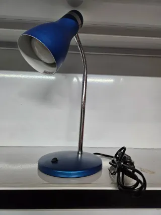 Lámpara Escritorio Azul Metálica