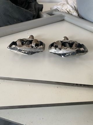 Pedales Shimano XT