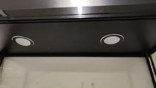 Vitrina expositora cristal y metal