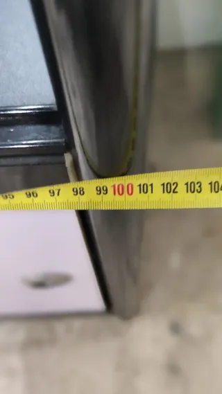 Vitrina expositora cristal y metal