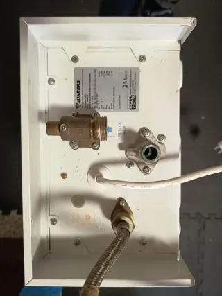 Calentador Junkers Bosch 5700 Blanco