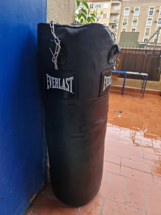 Saco de Boxeo Everlast 110x40cm, 50kg, cuero
