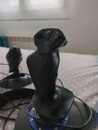 Joystick Thrustmaster T.Flight Hotas 4 PS4