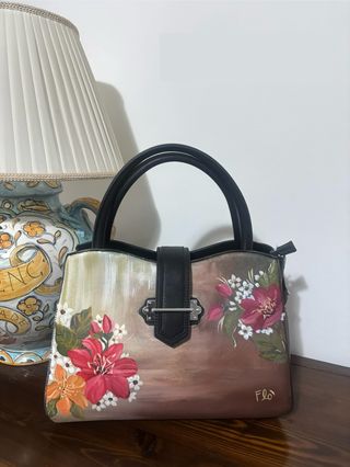Borsa Bauletto Nera Dipinta a Mano Mis. 36x26x16