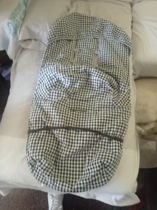 Funda para cochecito de bebé a cuadros