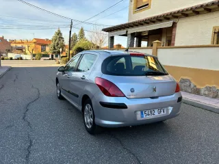Peugeot 308 2008