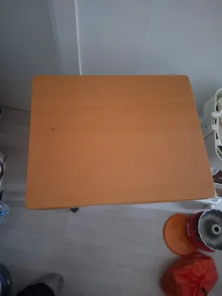 Carrito auxiliar con ruedas y 3 estantes