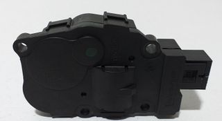 MOTOR APERTURA TRAMPILLAS CLIMATIZADOR BMW SERIE 1 LIM. (F20)