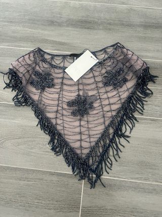 Capa Zara con pedrería