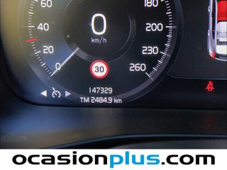 Volvo XC40 D3 R-Design Auto 110 kW (150 CV)