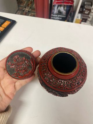 Tibor chino laca cinabrio