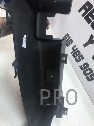 Esquina derecha paragolpes