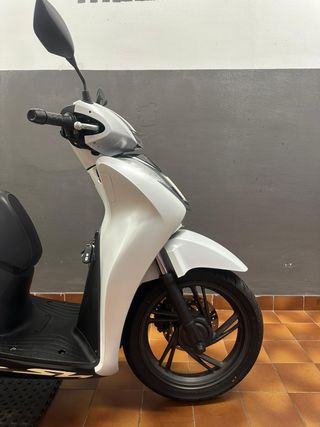 Honda SH 125i Sport