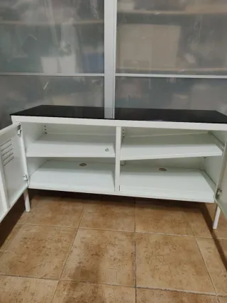 Mueble Ikea Metal Cristal Negro Blanco