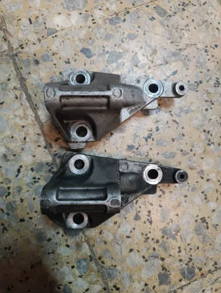 Soporte alternador Clio 16v/Williams