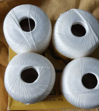 Minuetto Filo di Scozia per Uncinetto