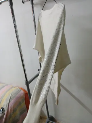 Blusa blanca Natural talla M con pedrería