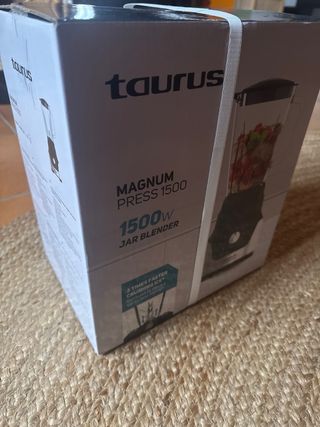 Batidora Taurus Magnum Press 1500w