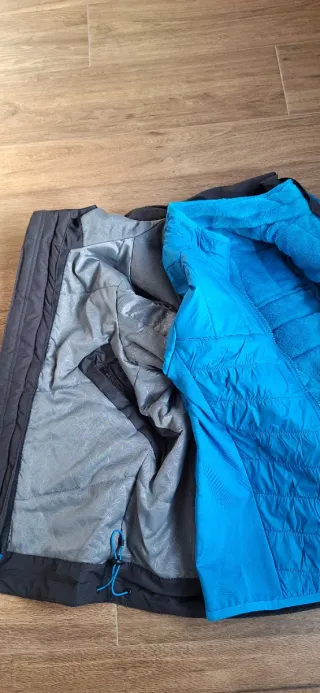 Cazadora Quechua  montaña/nieve  talla 10-11 años